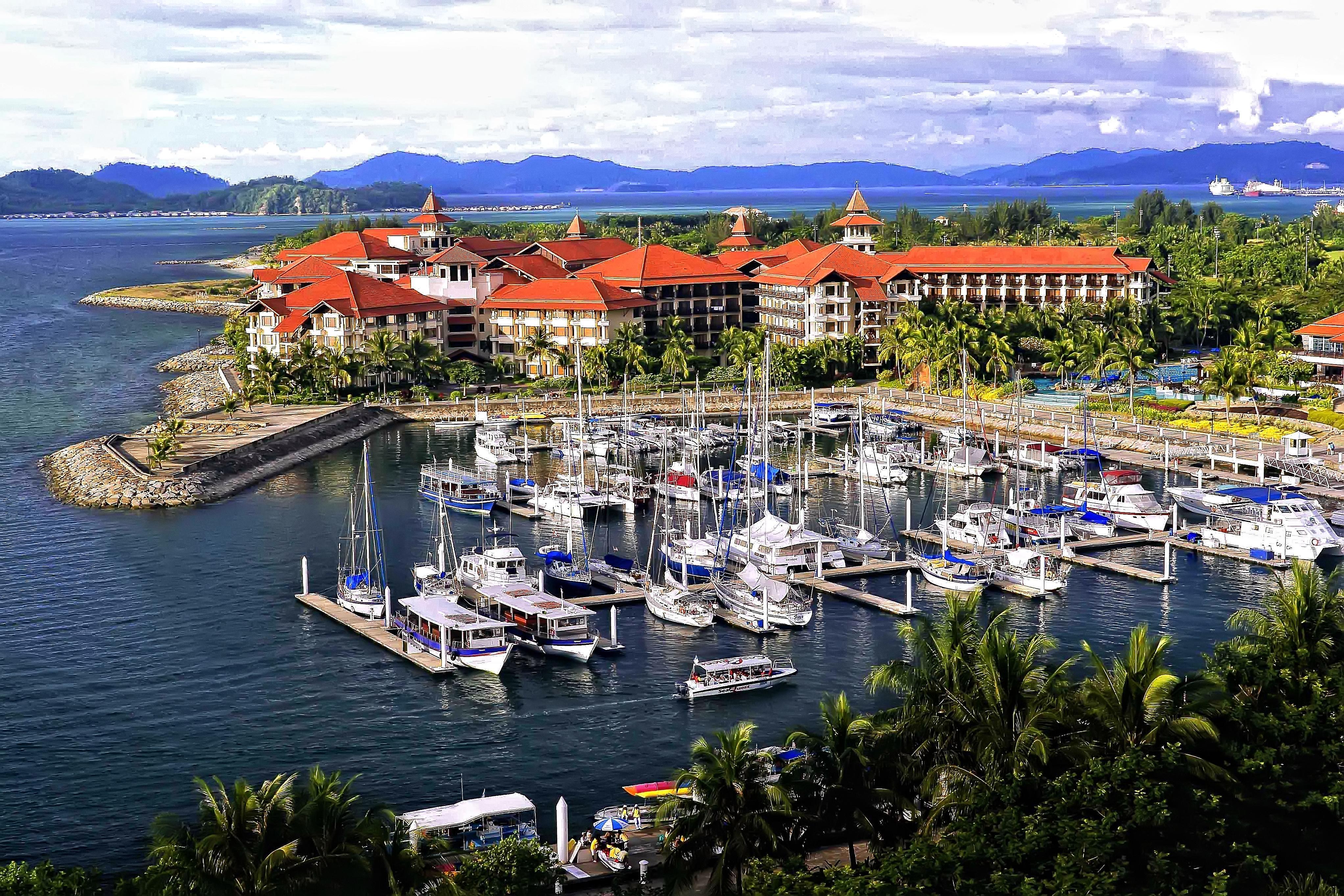 The Magellan Sutera Resort Kota Kinabalu Exterior photo